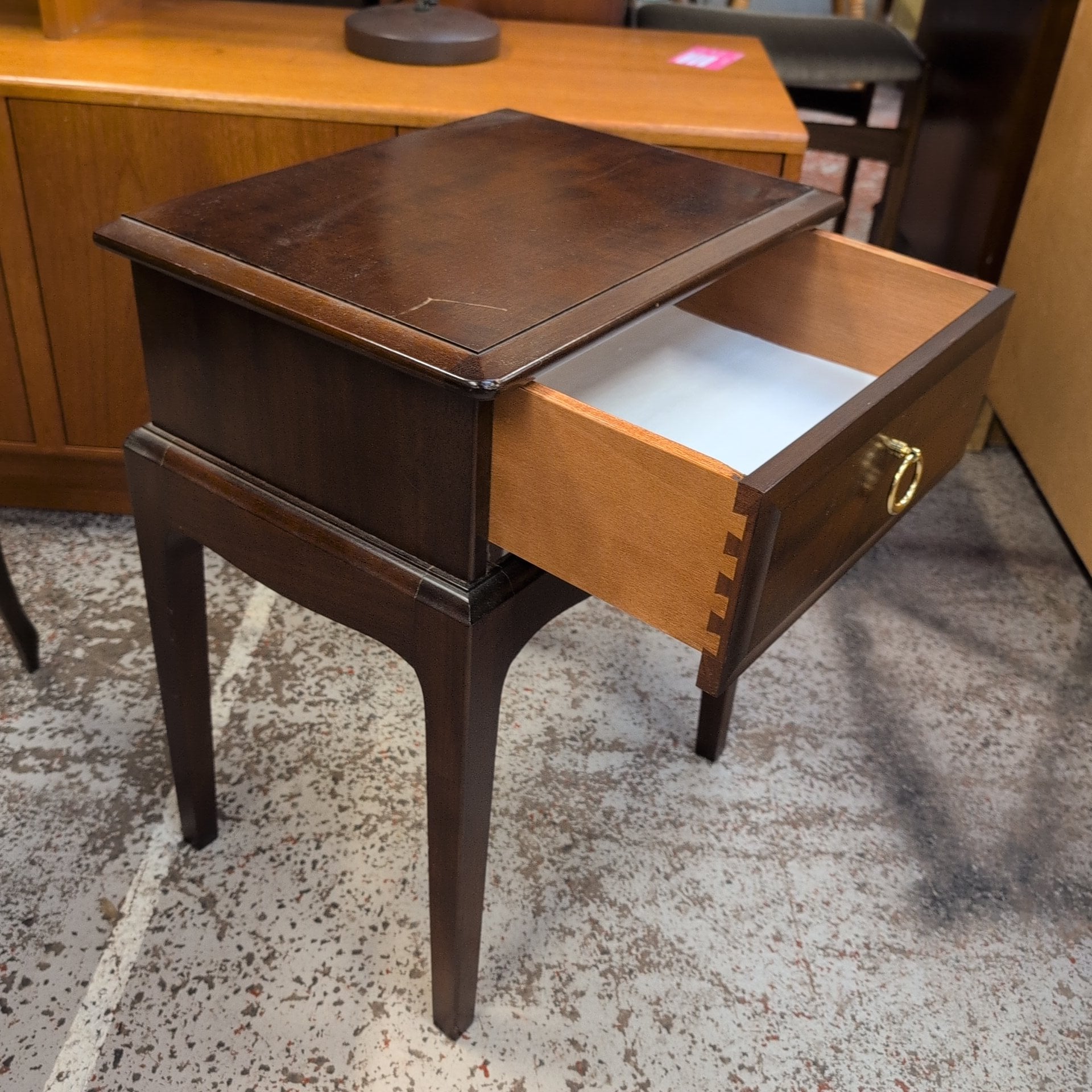Bedside cabinet